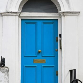 blue door