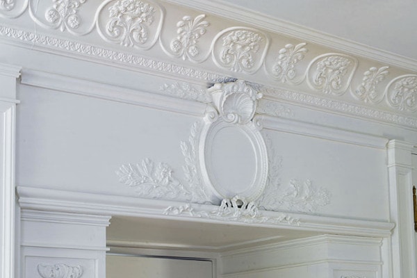 18th century moulding style